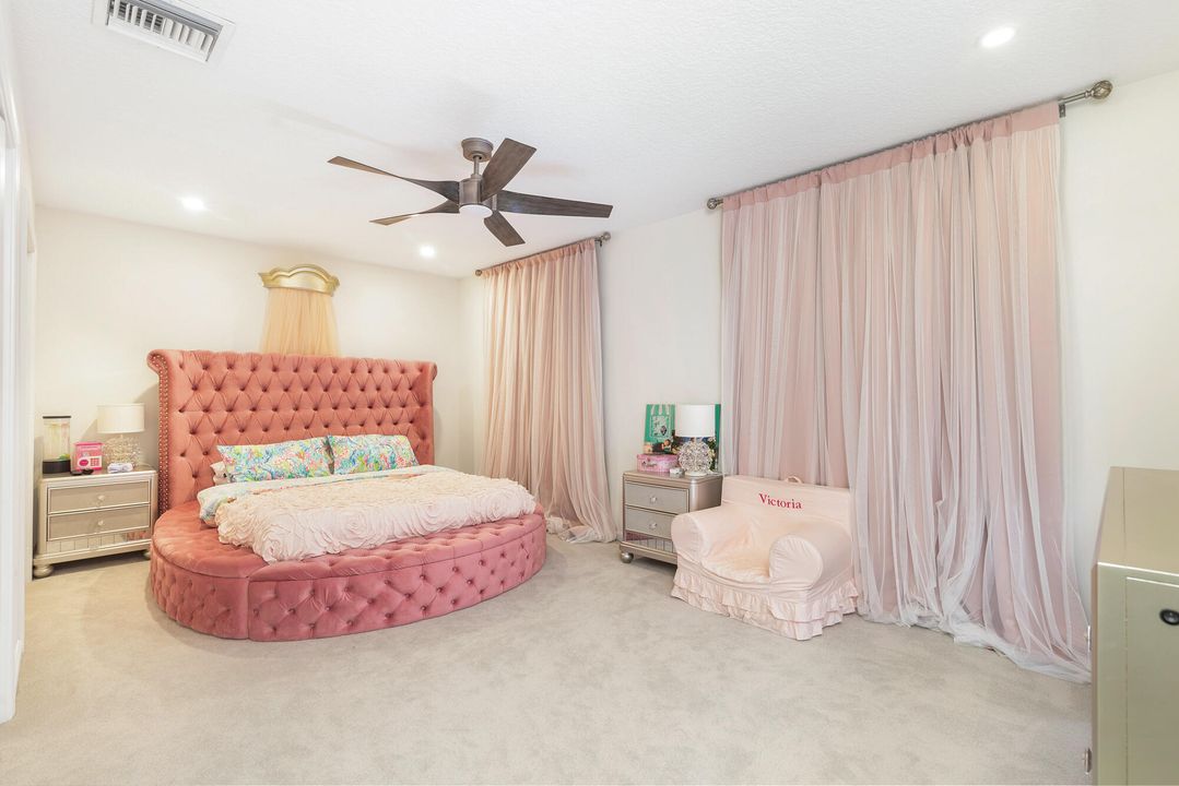 En Venta: $2,699,000 (4 camas, 3 baños, 3778 Pies cuadrados)