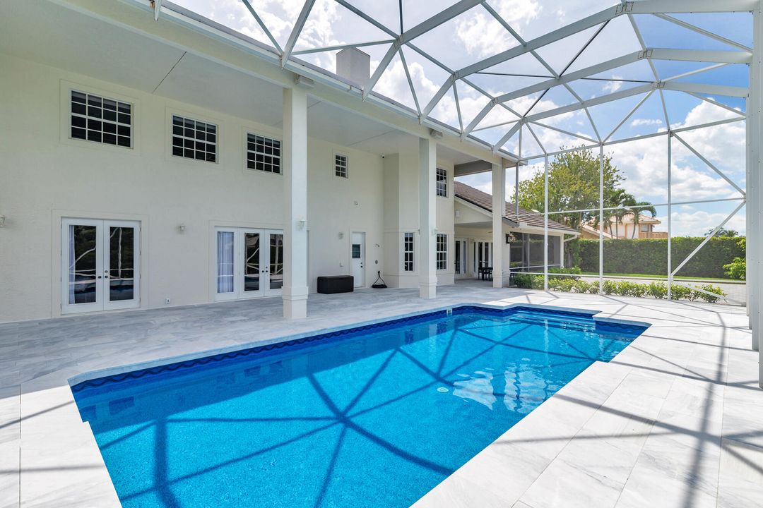 En Venta: $2,699,000 (4 camas, 3 baños, 3778 Pies cuadrados)