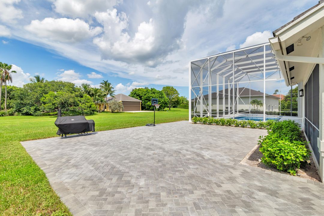 En Venta: $2,699,000 (4 camas, 3 baños, 3778 Pies cuadrados)