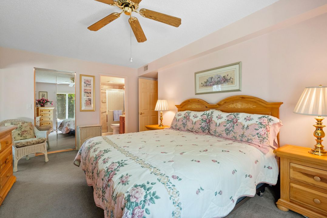 Active With Contract: $190,000 (2 beds, 2 baths, 1018 Square Feet)