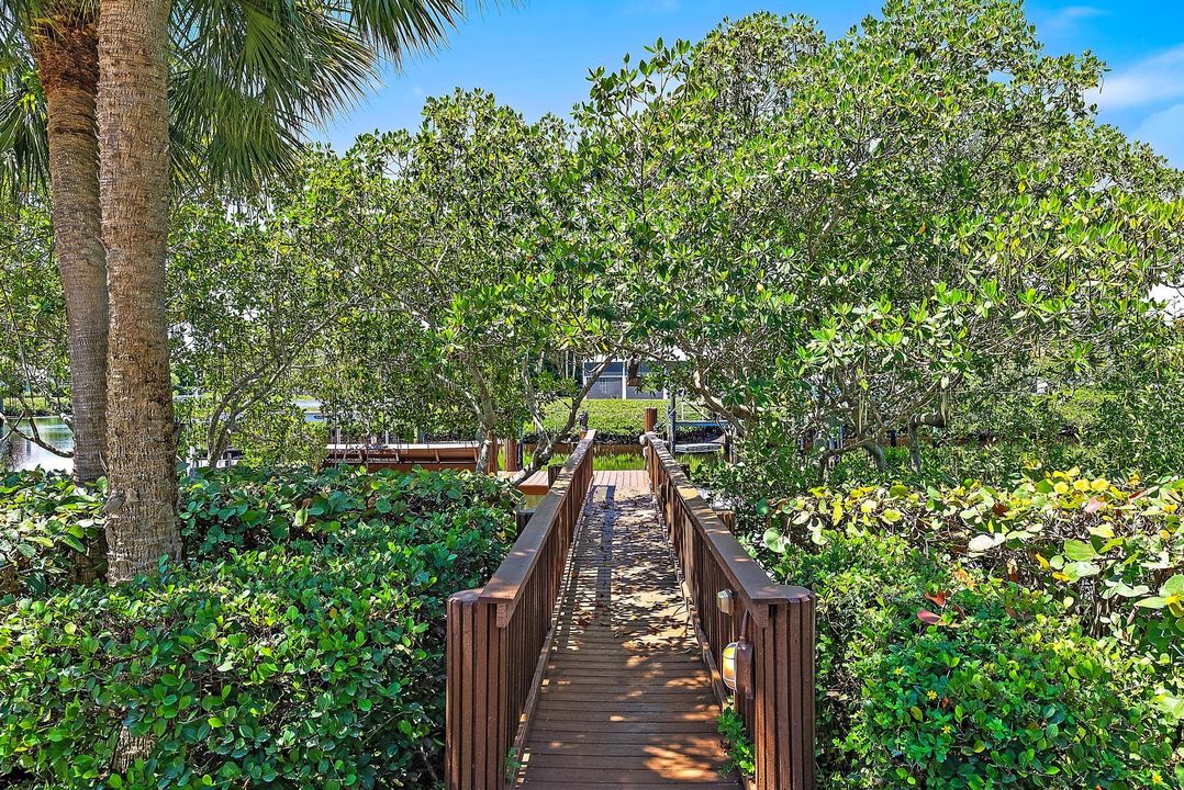 En Renta: $25,000 (5 camas, 5 baños, 6275 Pies cuadrados)