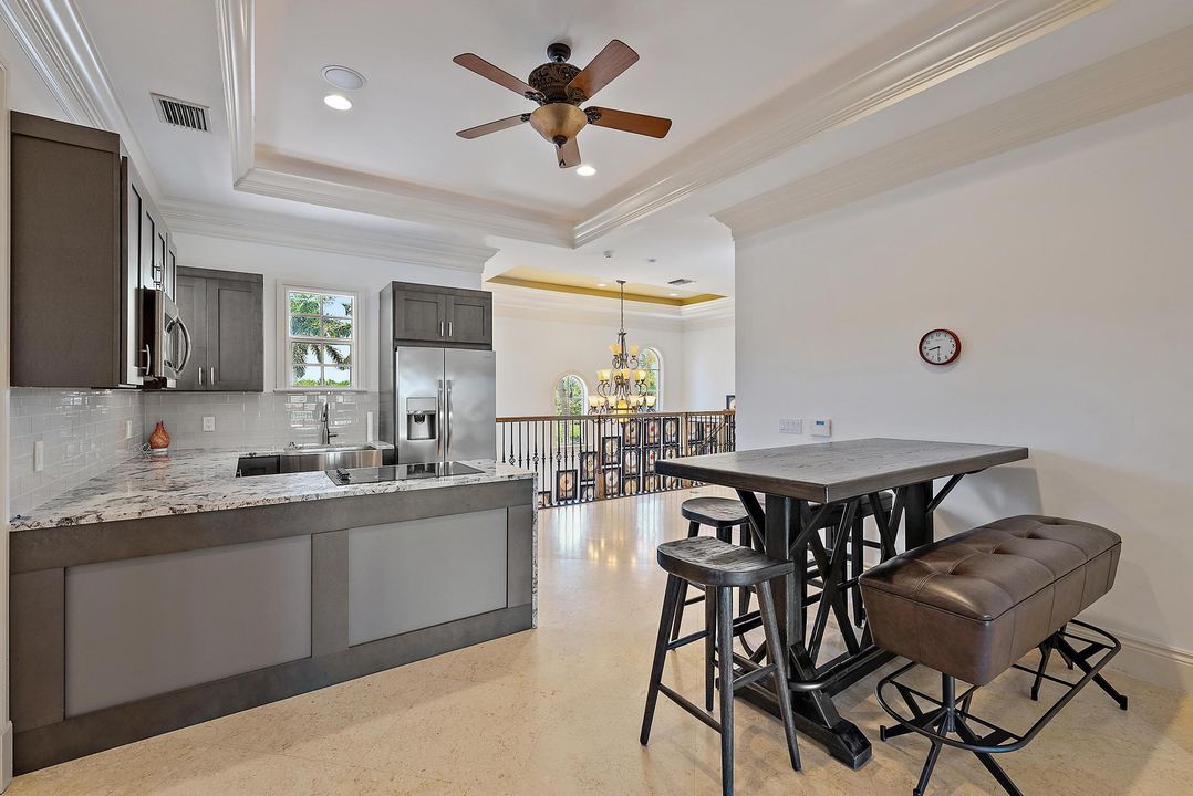 En Renta: $25,000 (5 camas, 5 baños, 6275 Pies cuadrados)