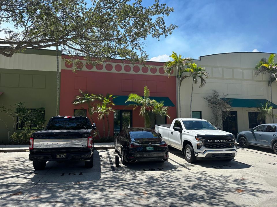 待售: $499,000 (0 贝兹, 0 浴室, 1066 平方英尺)