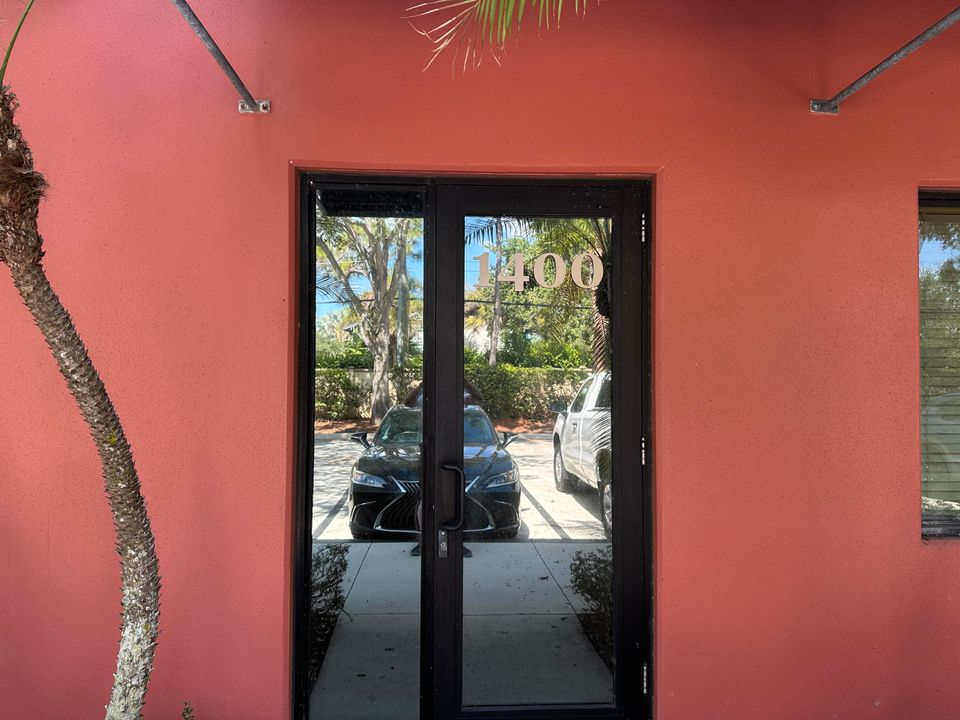 待售: $499,000 (0 贝兹, 0 浴室, 1066 平方英尺)