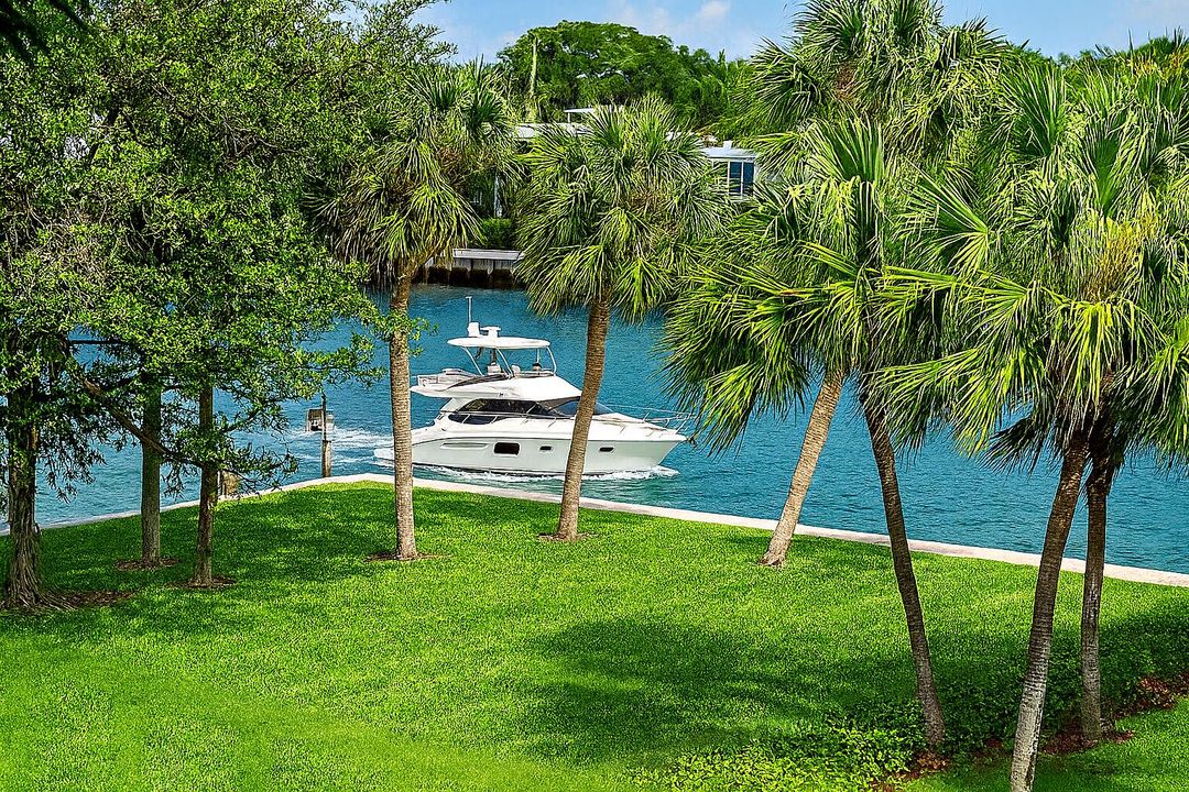 En Venta: $1,199,000 (2 camas, 2 baños, 1630 Pies cuadrados)