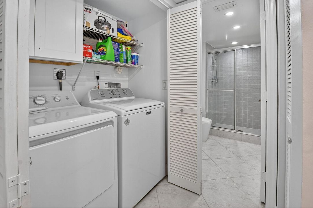 Activo con contrato: $8,500 (2 camas, 2 baños, 1311 Pies cuadrados)