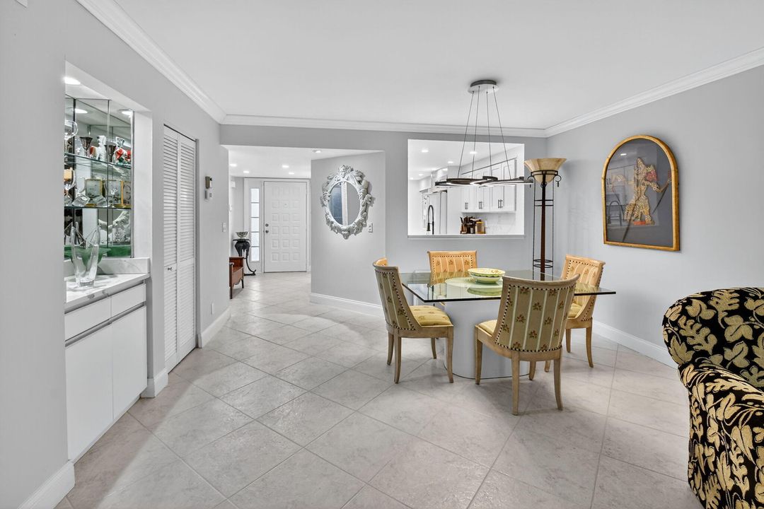 Activo con contrato: $8,500 (2 camas, 2 baños, 1311 Pies cuadrados)