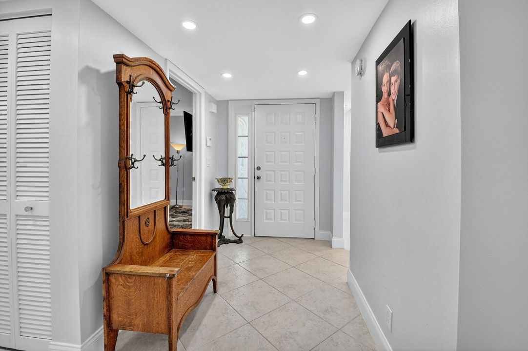 Activo con contrato: $8,500 (2 camas, 2 baños, 1311 Pies cuadrados)