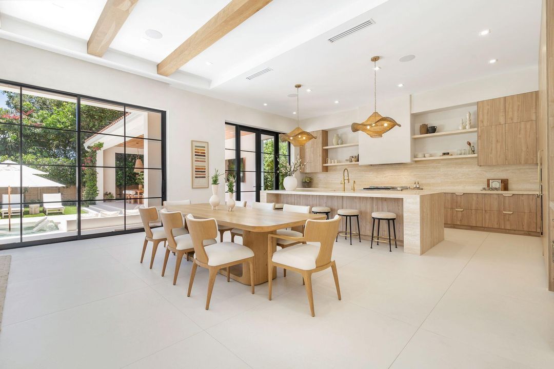 Active With Contract: $5,850,000 (4 beds, 3 baths, 3935 Square Feet)