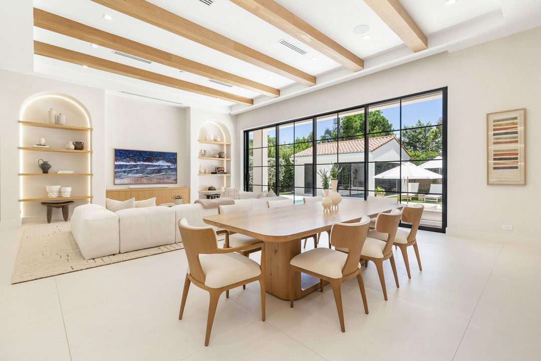 Active With Contract: $5,850,000 (4 beds, 3 baths, 3935 Square Feet)