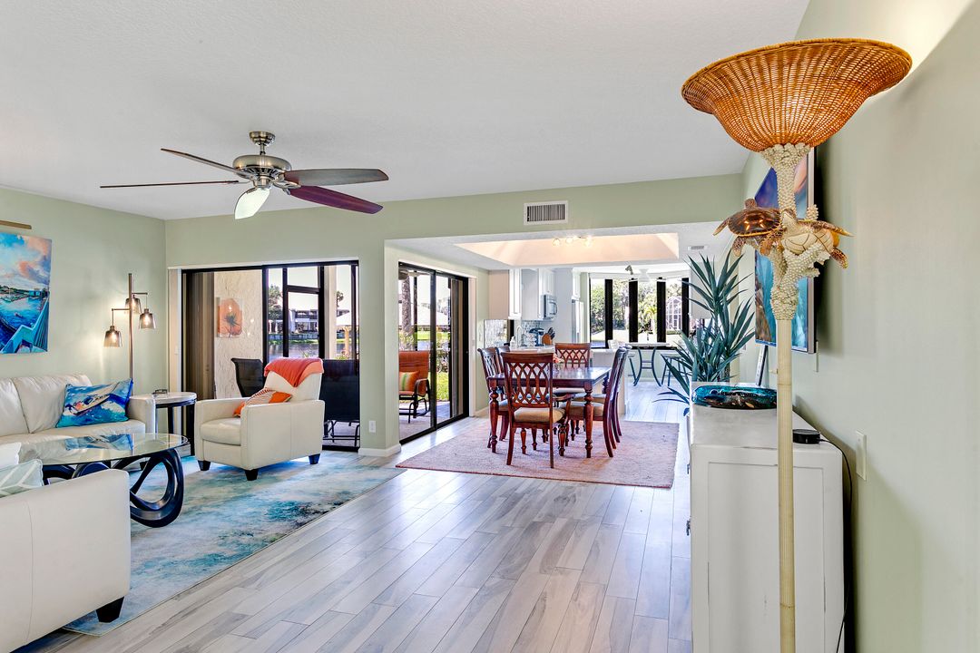 Recently Rented: $7,800 (2 beds, 2 baths, 1452 Square Feet)