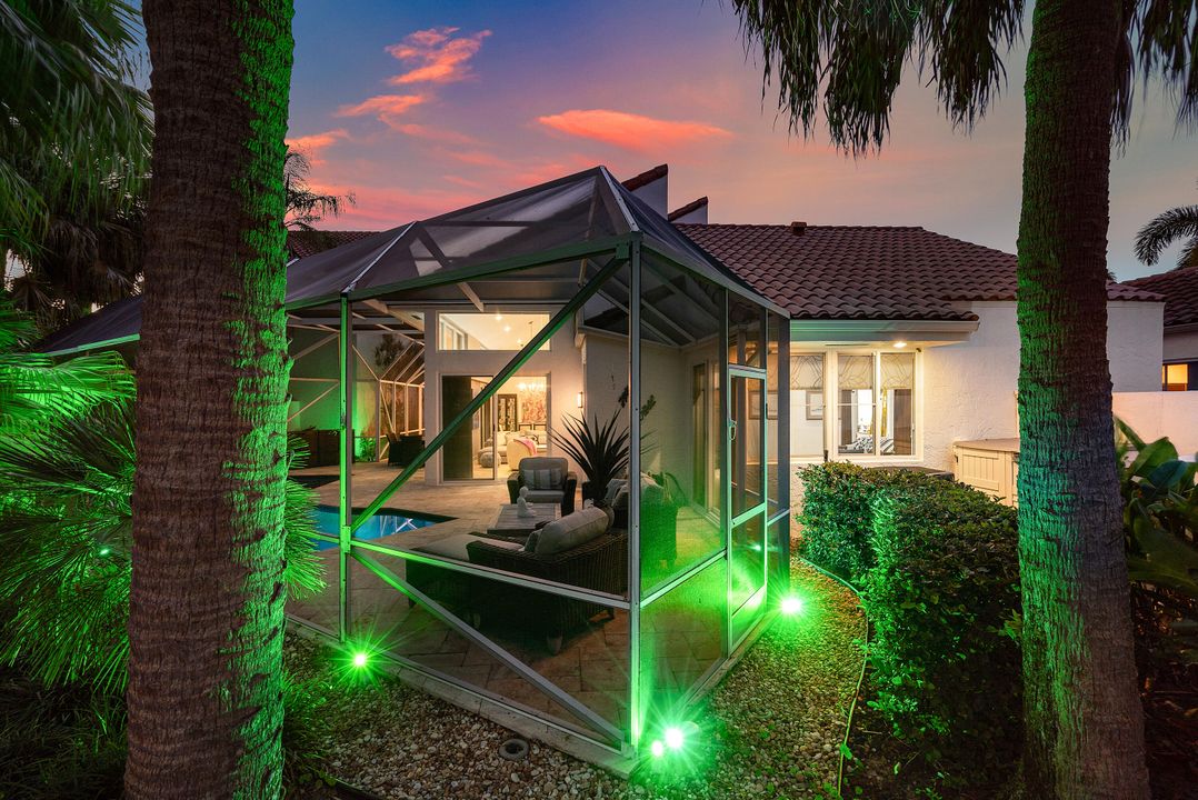 Active With Contract: $1,079,000 (3 beds, 2 baths, 2150 Square Feet)