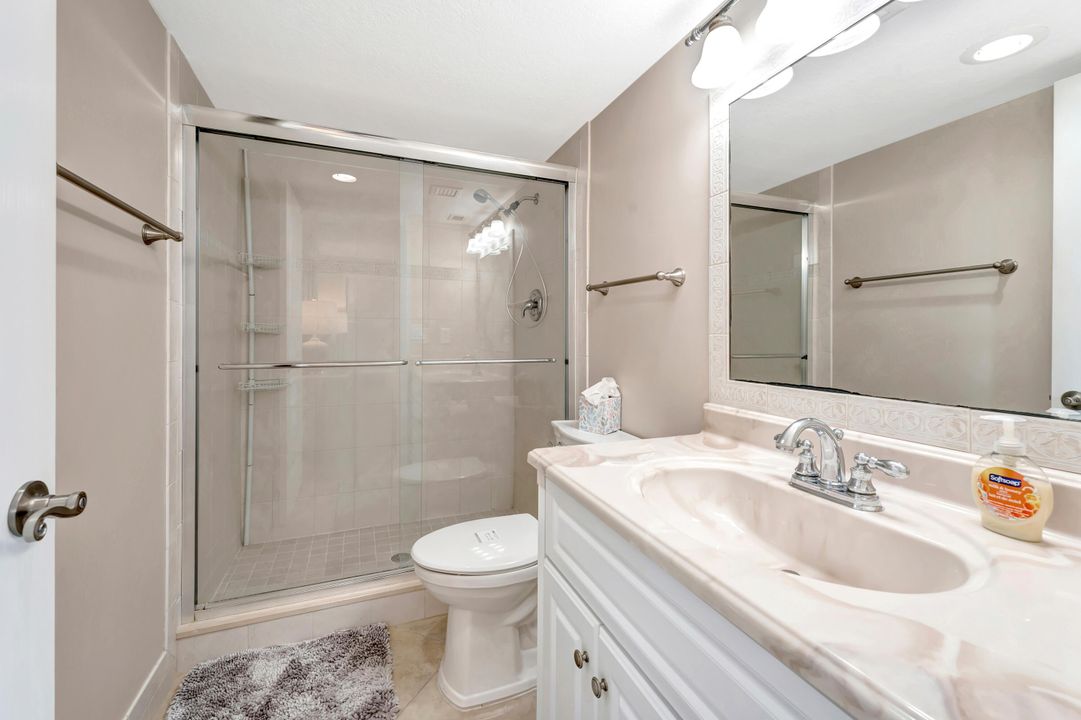 En Venta: $435,000 (2 camas, 2 baños, 1440 Pies cuadrados)