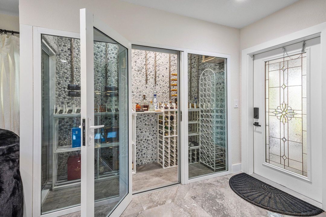 待售: $1,699,000 (4 贝兹, 3 浴室, 2268 平方英尺)