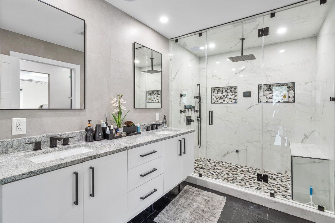 待售: $1,699,000 (4 贝兹, 3 浴室, 2268 平方英尺)