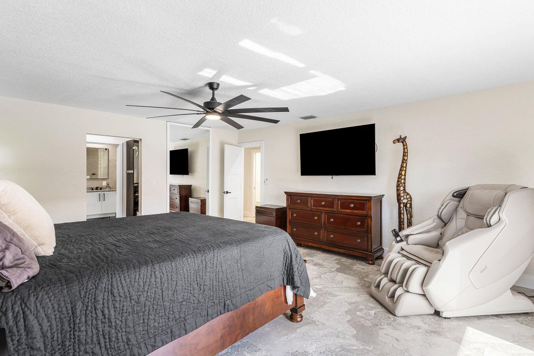 待售: $1,699,000 (4 贝兹, 3 浴室, 2268 平方英尺)