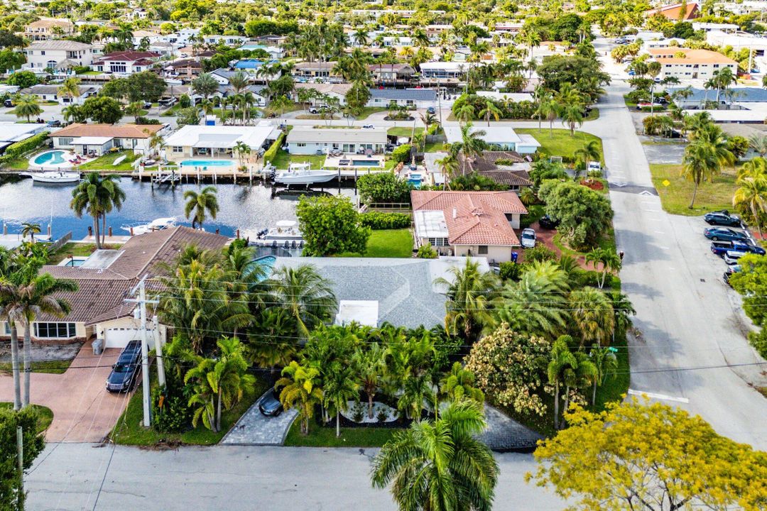 待售: $1,699,000 (4 贝兹, 3 浴室, 2268 平方英尺)