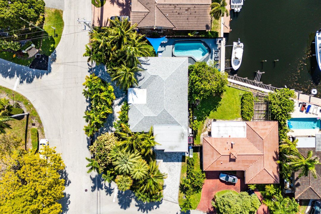 待售: $1,699,000 (4 贝兹, 3 浴室, 2268 平方英尺)