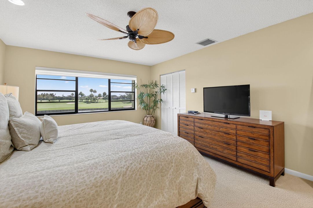 合同活跃: $6,000 (3 贝兹, 2 浴室, 2202 平方英尺)