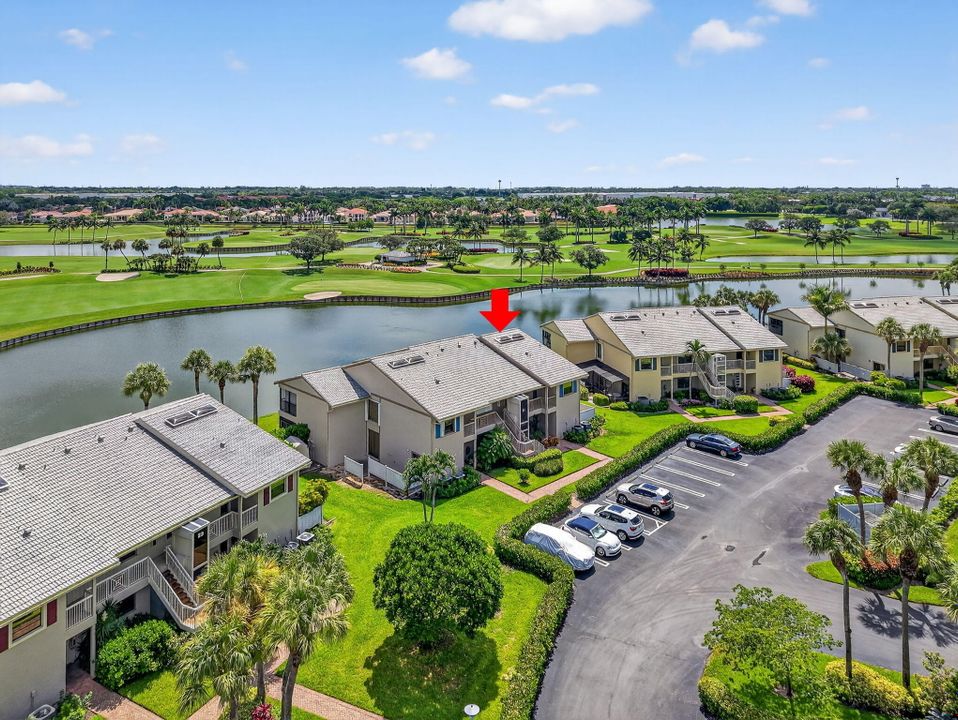 合同活跃: $6,000 (3 贝兹, 2 浴室, 2202 平方英尺)