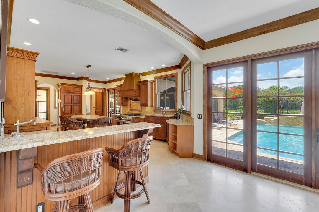 For Rent: $16,000 (4 beds, 4 baths, 5510 Square Feet)