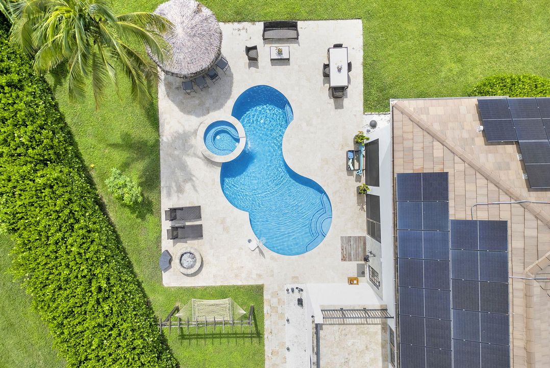 Active With Contract: $1,889,000 (6 beds, 4 baths, 4441 Square Feet)