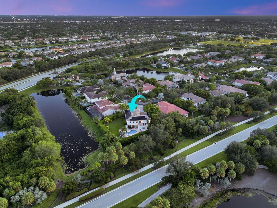 Active With Contract: $1,889,000 (6 beds, 4 baths, 4441 Square Feet)