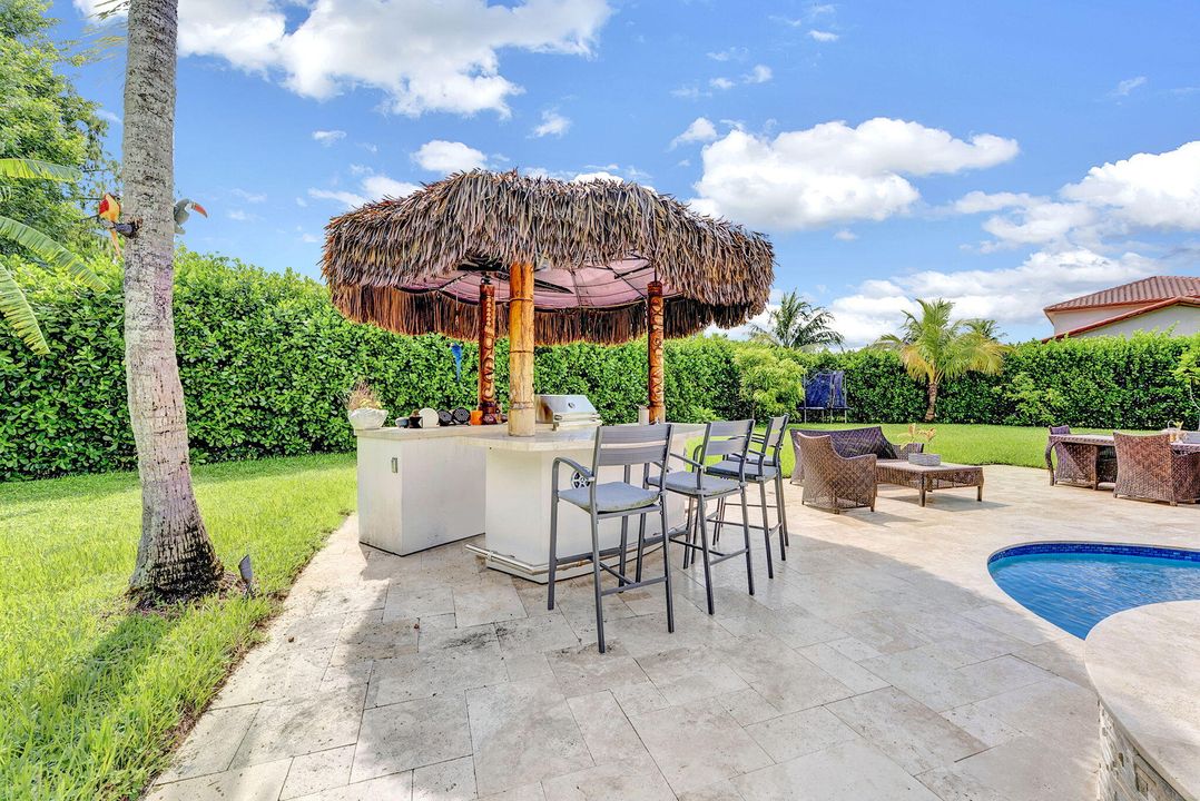 Active With Contract: $1,889,000 (6 beds, 4 baths, 4441 Square Feet)