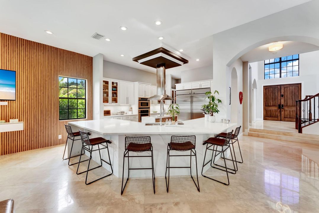 Active With Contract: $1,889,000 (6 beds, 4 baths, 4441 Square Feet)