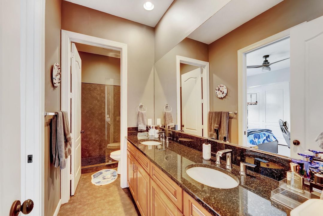 Active With Contract: $1,889,000 (6 beds, 4 baths, 4441 Square Feet)