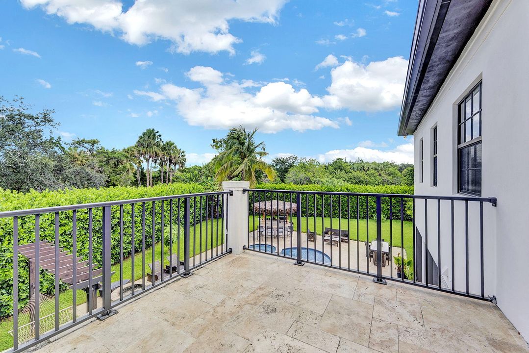 Active With Contract: $1,889,000 (6 beds, 4 baths, 4441 Square Feet)