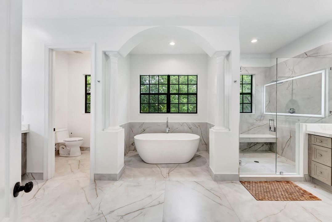 Active With Contract: $1,889,000 (6 beds, 4 baths, 4441 Square Feet)