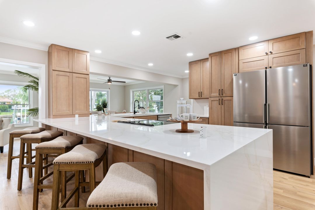 For Sale: $1,920,000 (4 beds, 4 baths, 3297 Square Feet)