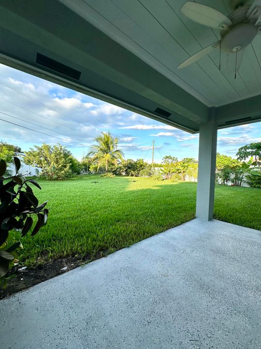 Activo con contrato: $525,000 (4 camas, 3 baños, 1932 Pies cuadrados)