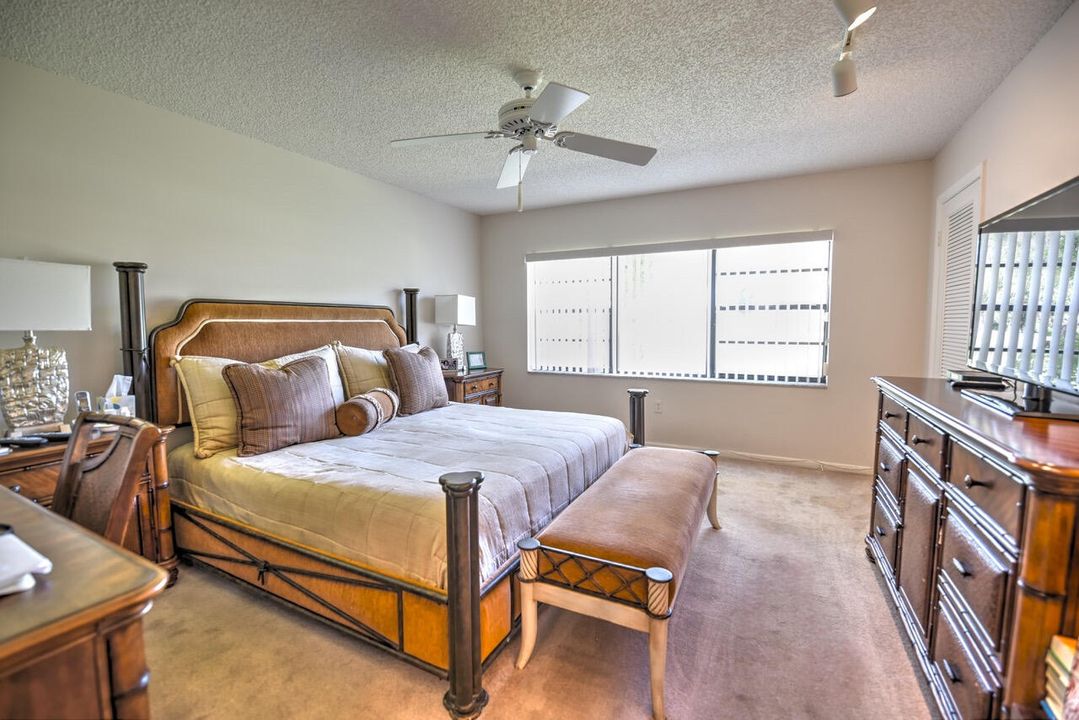 For Sale: $49,000 (2 beds, 2 baths, 1429 Square Feet)