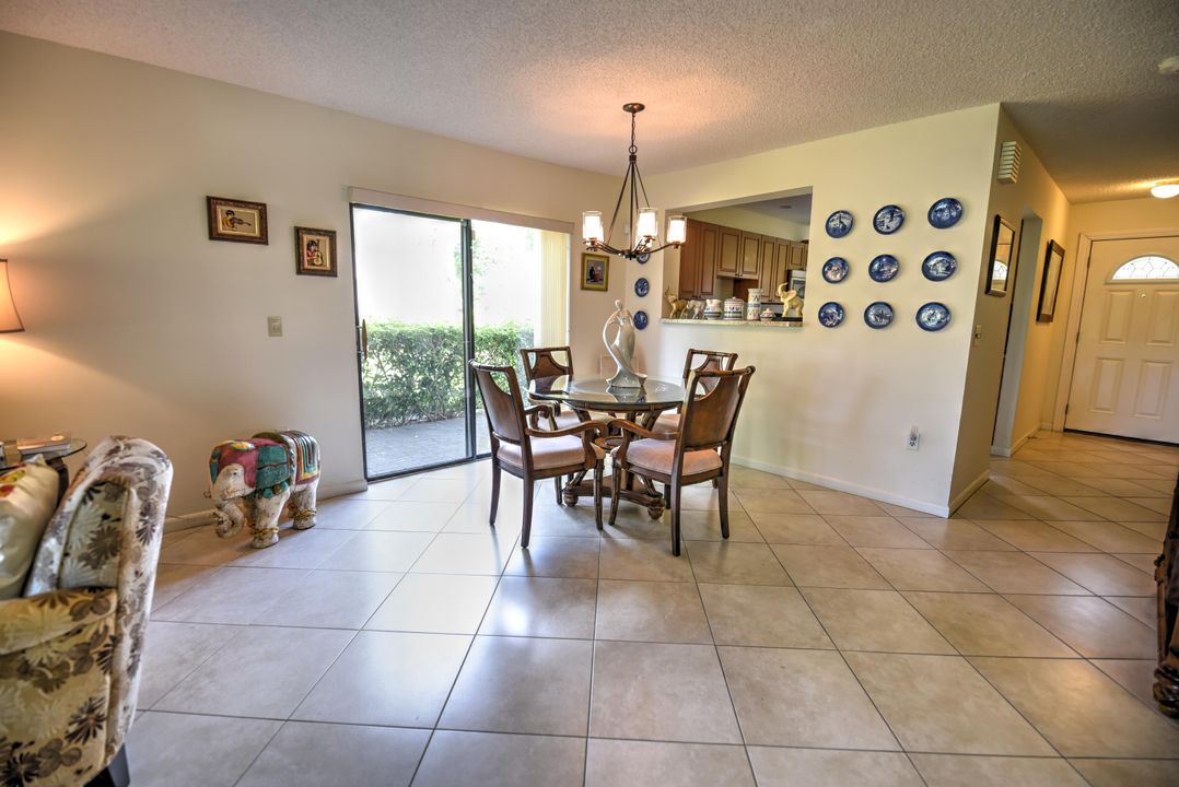 For Sale: $49,000 (2 beds, 2 baths, 1429 Square Feet)