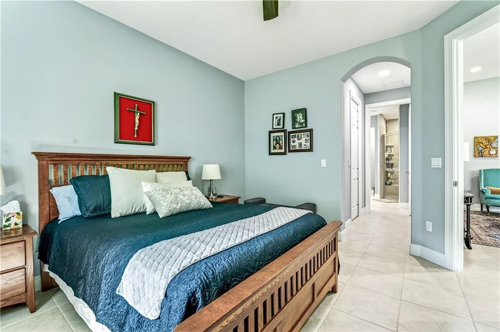 Activo con contrato: $350,000 (3 camas, 2 baños, 1664 Pies cuadrados)