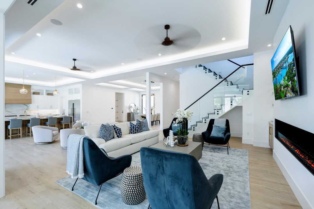 待售: $7,950,000 (5 贝兹, 5 浴室, 5686 平方英尺)