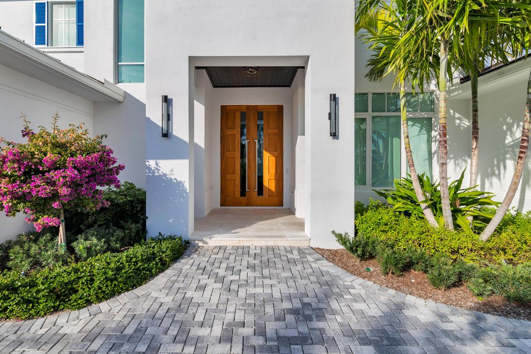 For Rent: $37,000 (4 beds, 4 baths, 4852 Square Feet)