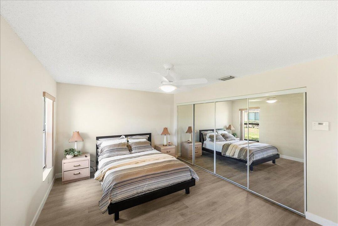 For Sale: $219,900 (2 beds, 2 baths, 1409 Square Feet)