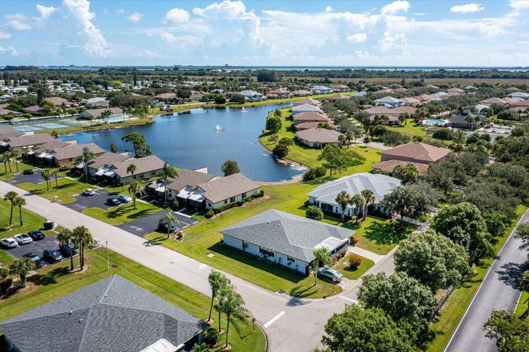 For Sale: $219,900 (2 beds, 2 baths, 1409 Square Feet)