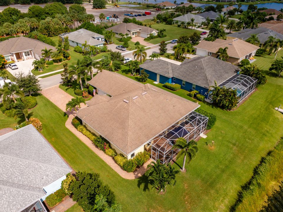 For Sale: $699,900 (4 beds, 3 baths, 2649 Square Feet)