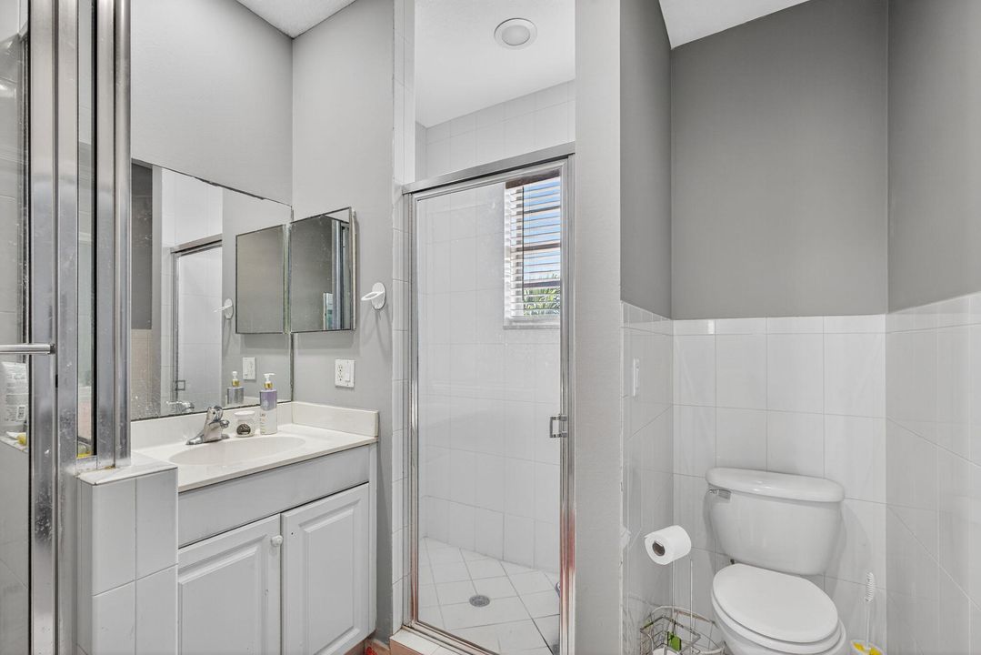 待售: $365,000 (3 贝兹, 2 浴室, 1715 平方英尺)