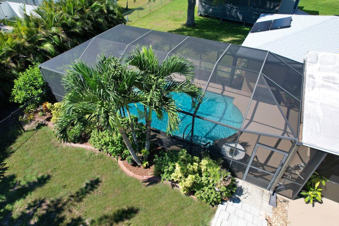 Active With Contract: $355,000 (2 beds, 2 baths, 1516 Square Feet)