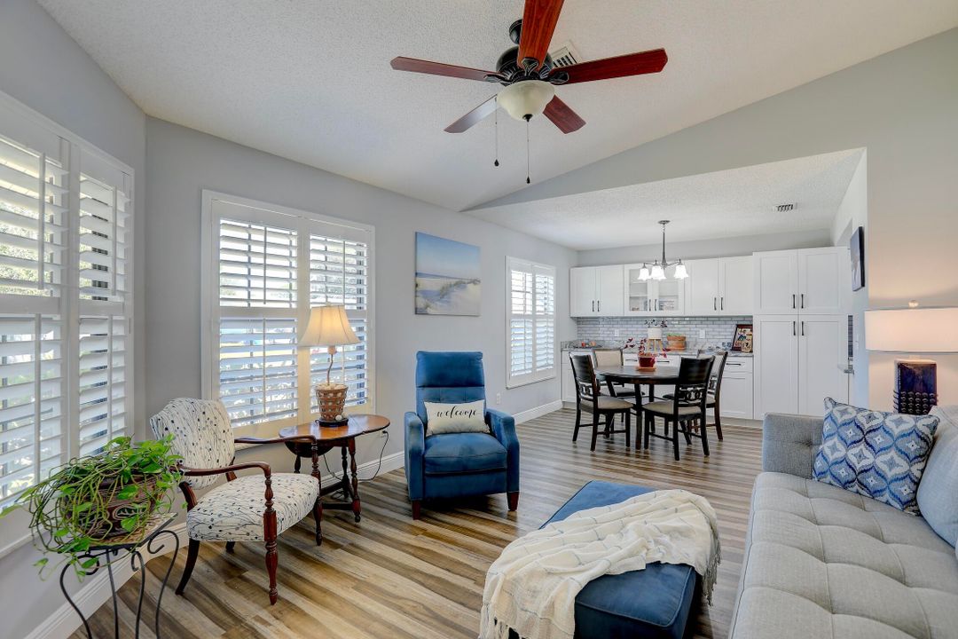 Active With Contract: $355,000 (2 beds, 2 baths, 1516 Square Feet)