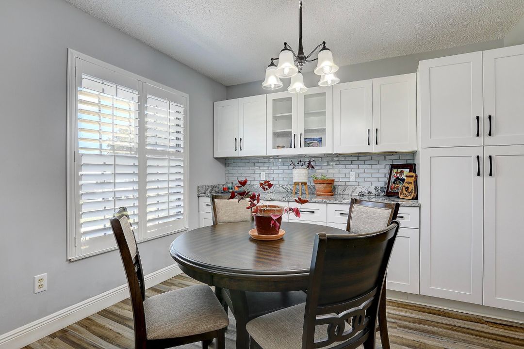 Active With Contract: $355,000 (2 beds, 2 baths, 1516 Square Feet)