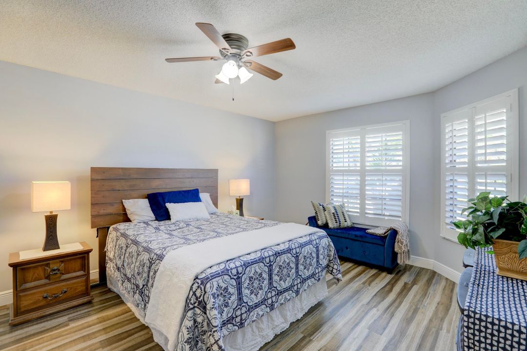 Active With Contract: $355,000 (2 beds, 2 baths, 1516 Square Feet)