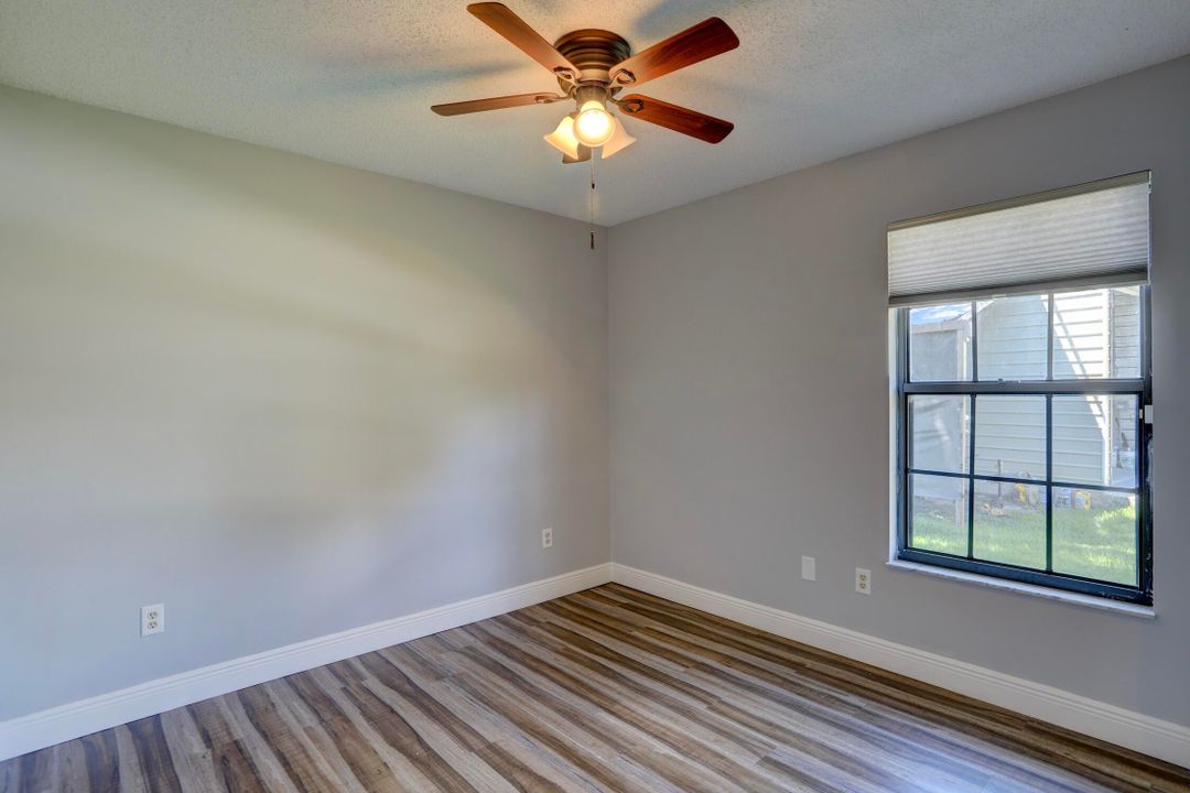 Active With Contract: $355,000 (2 beds, 2 baths, 1516 Square Feet)