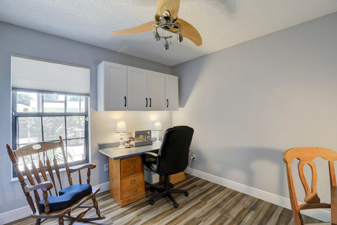 Active With Contract: $355,000 (2 beds, 2 baths, 1516 Square Feet)