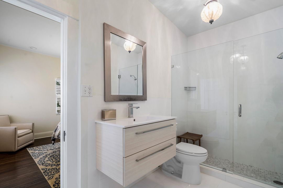 For Rent: $24,000 (3 beds, 2 baths, 2576 Square Feet)